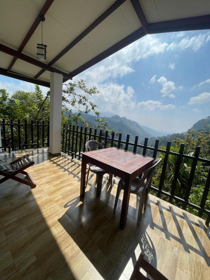 Divine View Homestay Ella Esterno foto