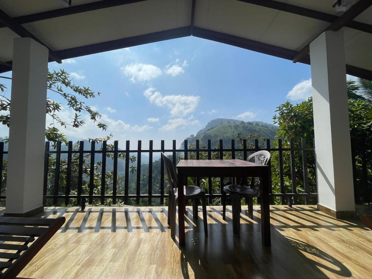 Divine View Homestay Ella Esterno foto