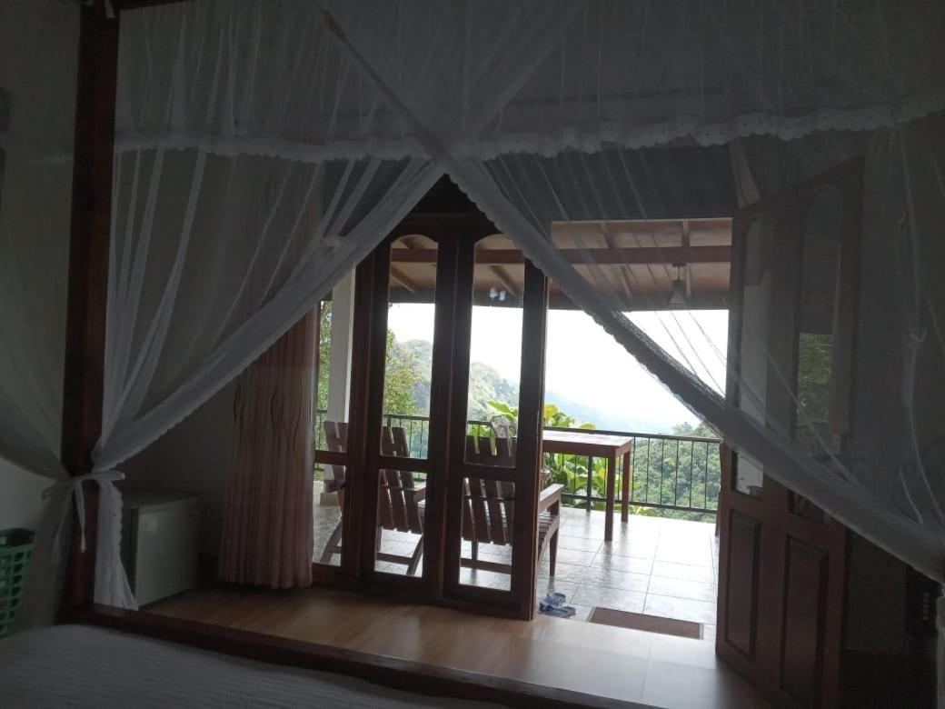 Divine View Homestay Ella Esterno foto