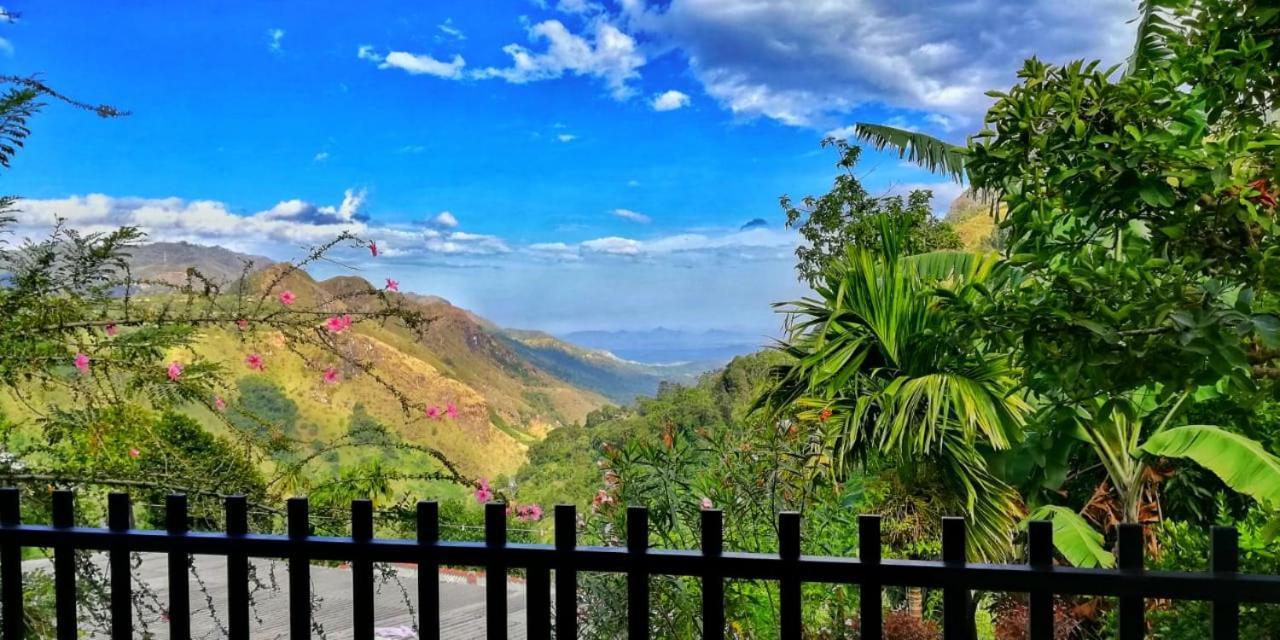 Divine View Homestay Ella Esterno foto